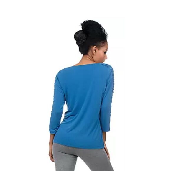 Susan Graver Womens 3X Liquid Knit Boat Neck Top Wheat Ruched 3/4 Sleeves NWT - Picture 3 of 4